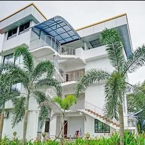  Bed & Breakfast Diamond Residency India