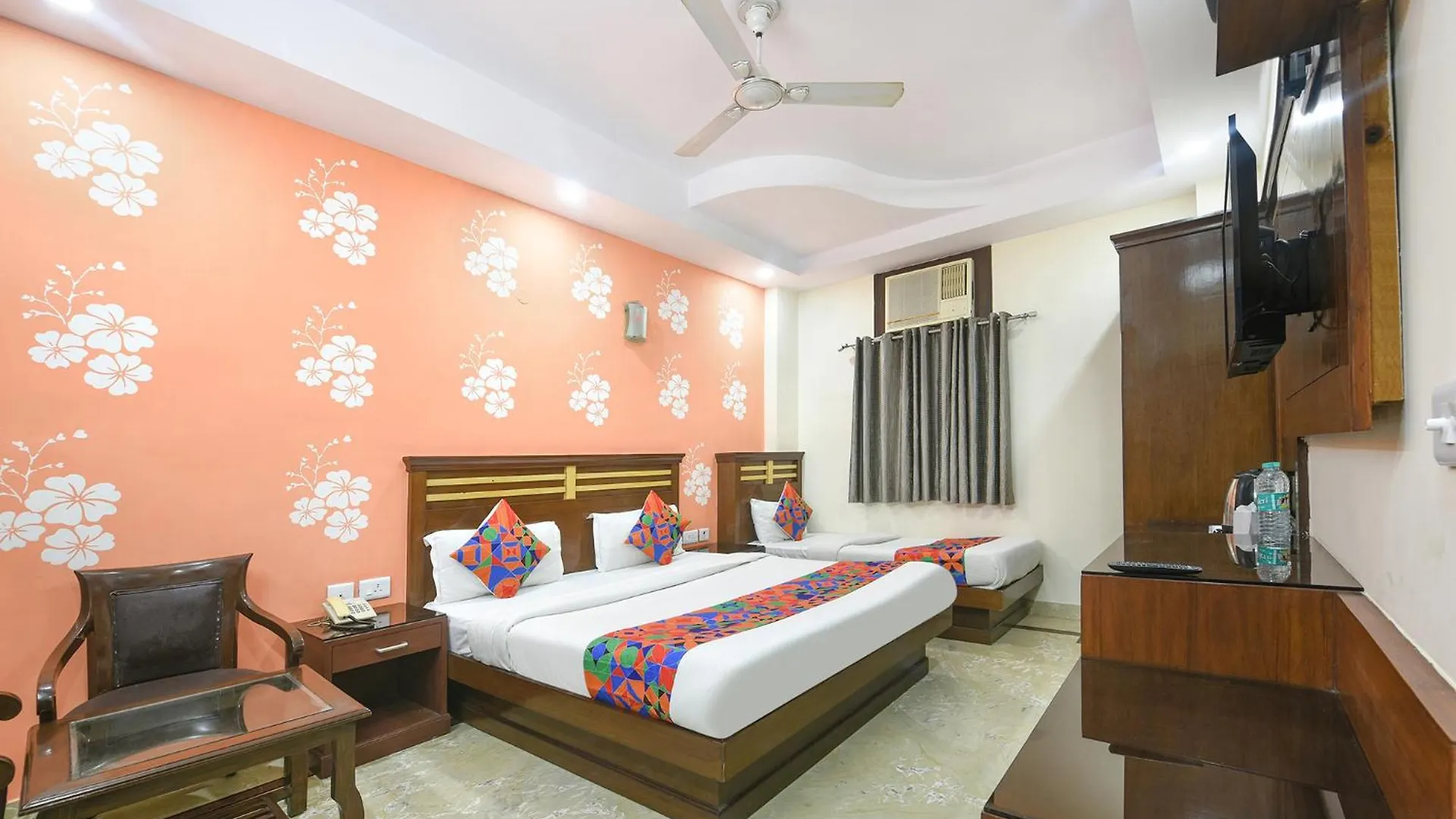 Fabhotel Jaggi Palace Karol Bagh Delhi  India