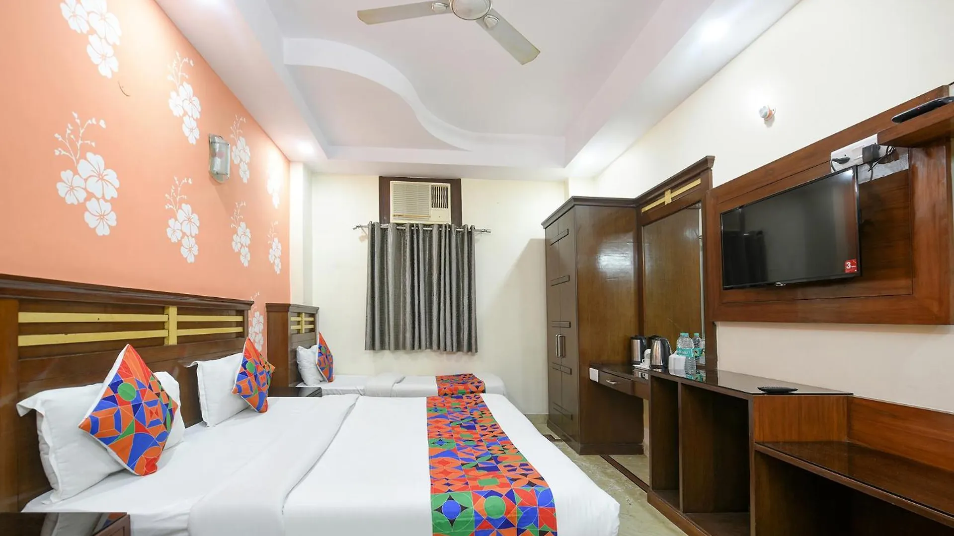 Hotel Fabhotel Jaggi Palace Karol Bagh Delhi
