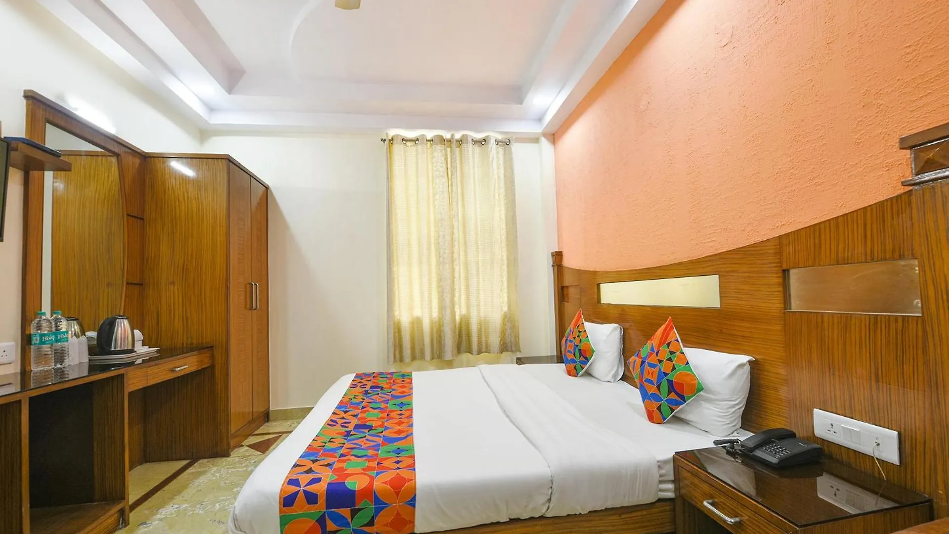 Fabhotel Jaggi Palace Karol Bagh Delhi  Hotel